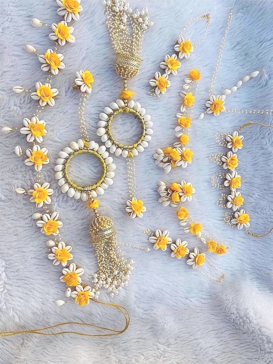 Elegant Yellow Rose and Cowrie Shell Floral Jewelry Set for Haldi Ceremony