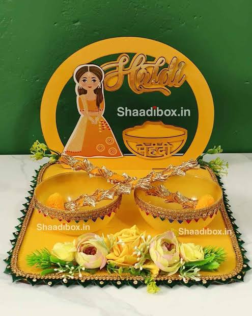 Personalized Haldi Platter with Cartoon Bride & Groom Cutout