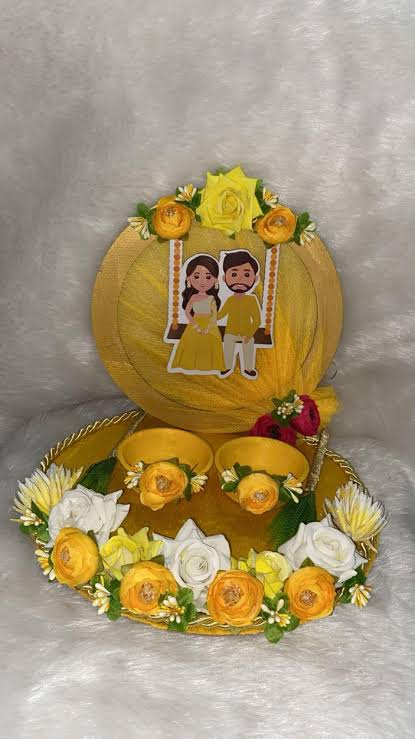 Haldi Decor Tray with Backdrop & Hanging Florals