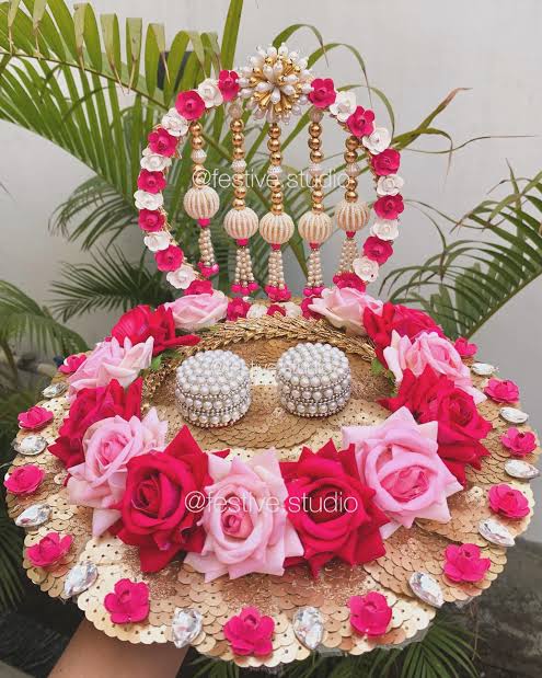 Regal Pearl & Rose Ring Tray – Festive Studio Edition